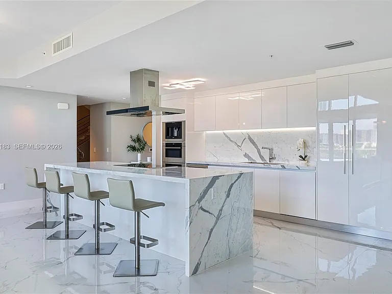 330 Sunny Isles Blvd #5-506 — Photo 11