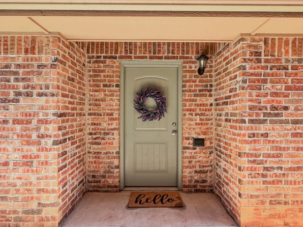 2164 Buena Vida Ln, Edmond, OK 73013