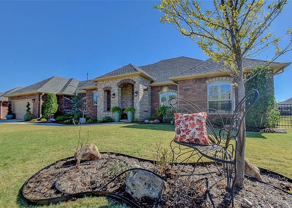 1st image of 13020 Jasmine Ln