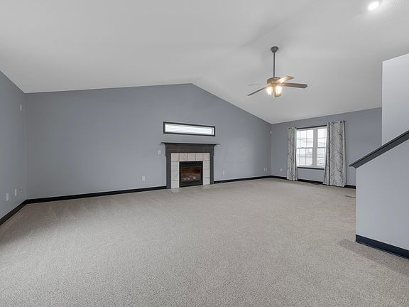 4th image of 495 Clydesdale Way