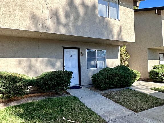 4th image of 121 N Gateway Blvd #54