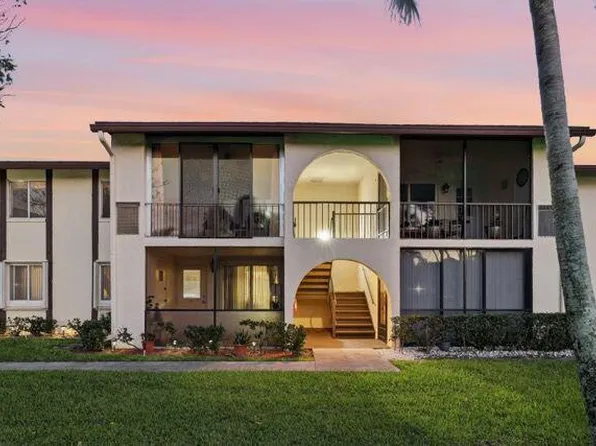 3561 Tall Pine Way #C2, Greenacres, FL 33463