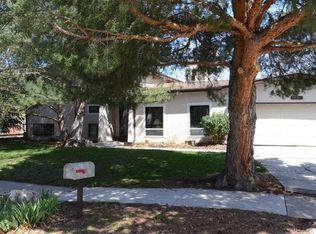 1533 E Spring Run Dr, Holladay, UT 84117