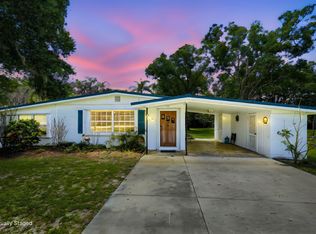 611 Brack Rd, Fort Pierce, FL 34982
