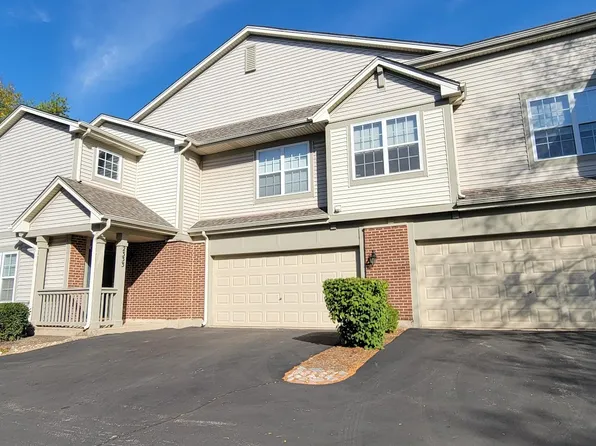 2333 Vanderbilt Dr, Geneva, IL 60134