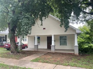 409 Cable St, High Point, NC 27260