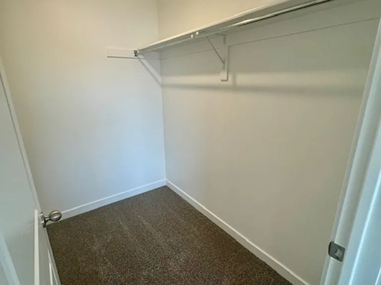 1664 S Forbidding Way — Photo 16
