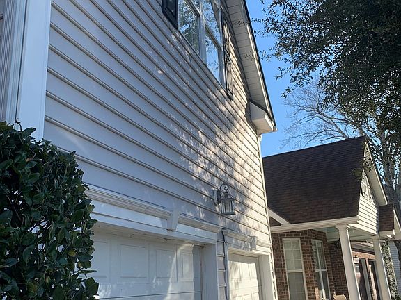 2nd image of 418 Baycreek Dr