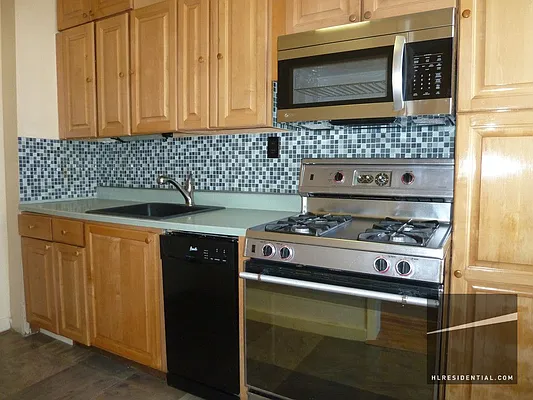 Rented by Highline Residential | media 26