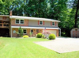 2909 Seneca Ct, Export, PA 15632