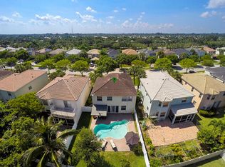 9112 Dupont Pl, Wellington, FL 33414