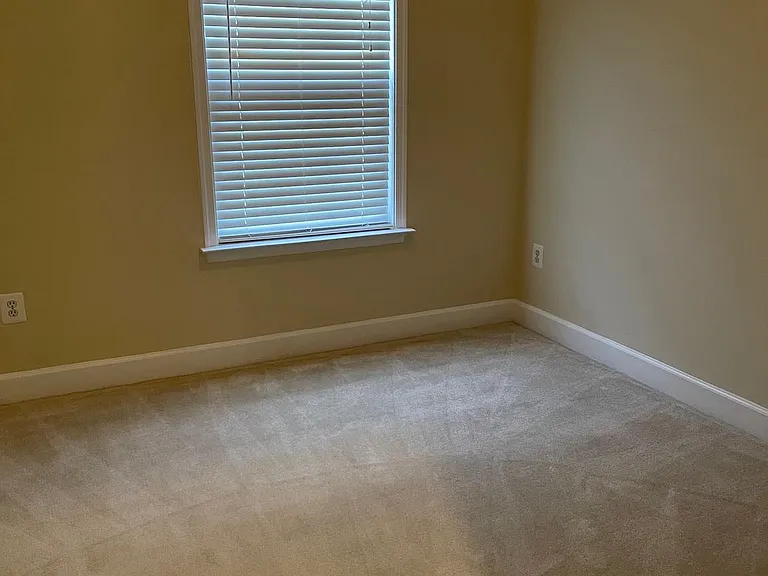 620 Kingfisher Ave — Photo 38