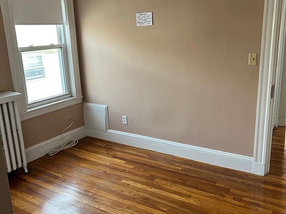 4th image of 81 Cresthill Rd #L-2