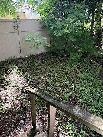 819 Governor Hall St — Photo 22