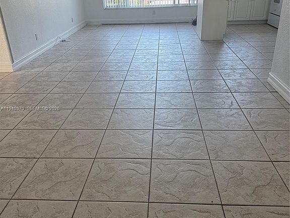 4th image of 7910 Taft St APT 309