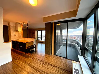 Rented by Aili Wang, LREB
