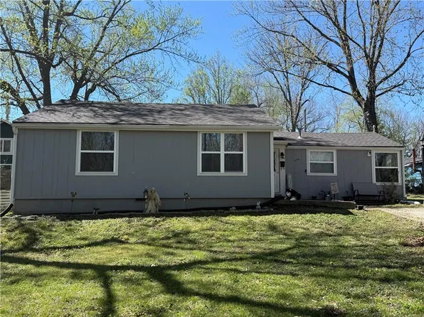 6716 Appleton Ave, Raytown, MO 64133