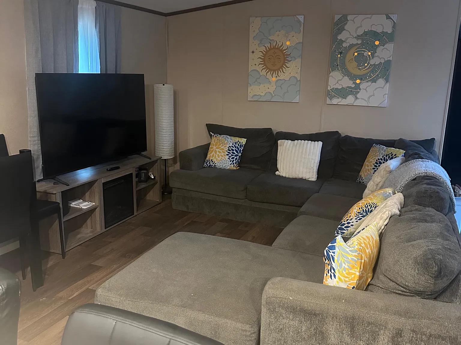 3 bed, 2.0 bath, 1400 sqft, $546 — Photo 3