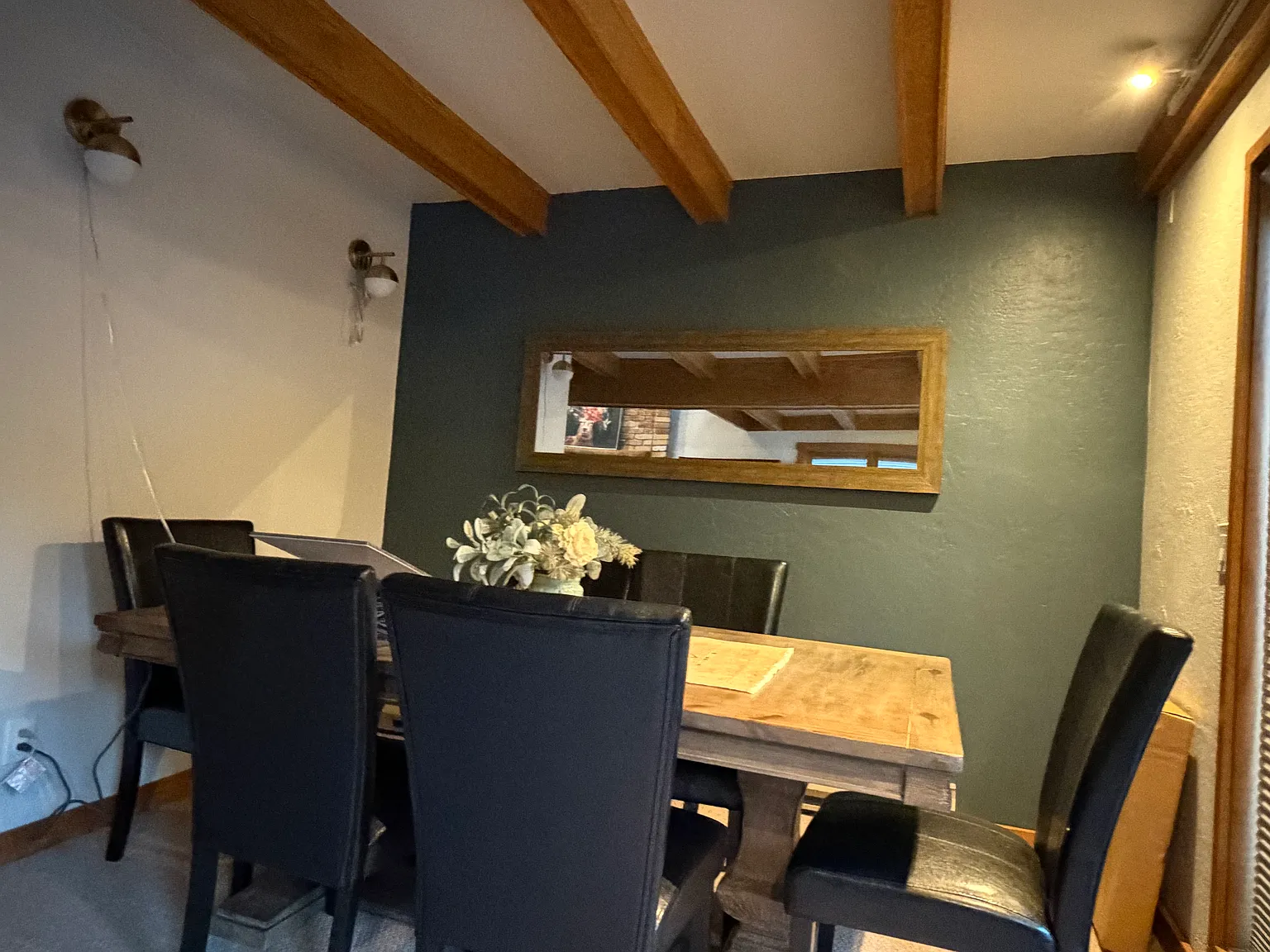 2 bed, 1400 sqft, $2,195 — Photo 2