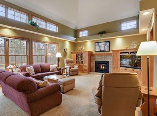 13600 Berkshire Ln, Eden Prairie, MN 55347