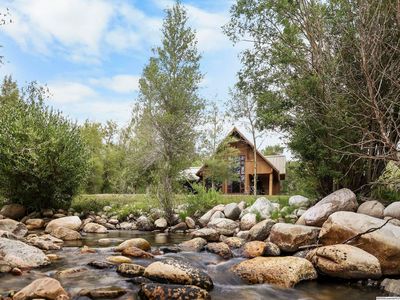 47 N Fork Rd, Centennial, WY, 82055