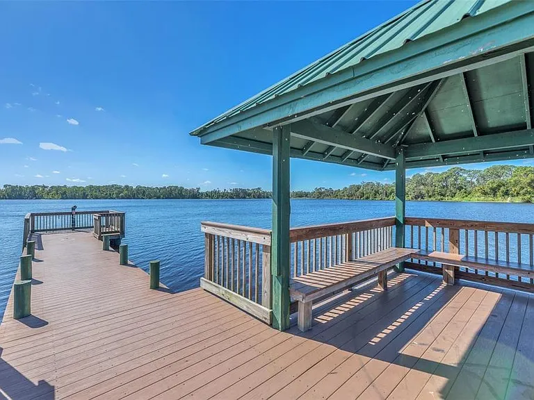 1702 Horseshoe Dr — Photo 43