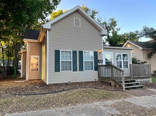 1018 N 10th St, Vincennes, IN