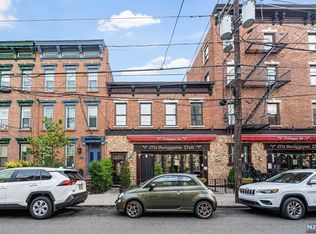 110 1st St, Hoboken, NJ 07030