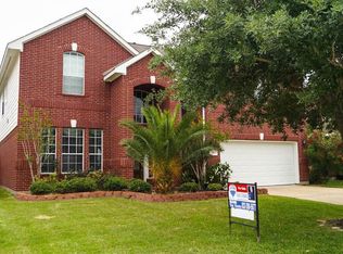 3311 Southdown Dr, Pearland, TX 77584