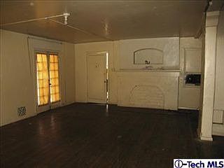 2nd image of 801 Elmira St