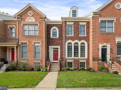 8037 Tanworth Ct, Springfield, VA, 22152