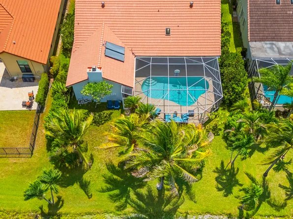 5088 NW 100th Ter, Pompano Beach, FL 33076