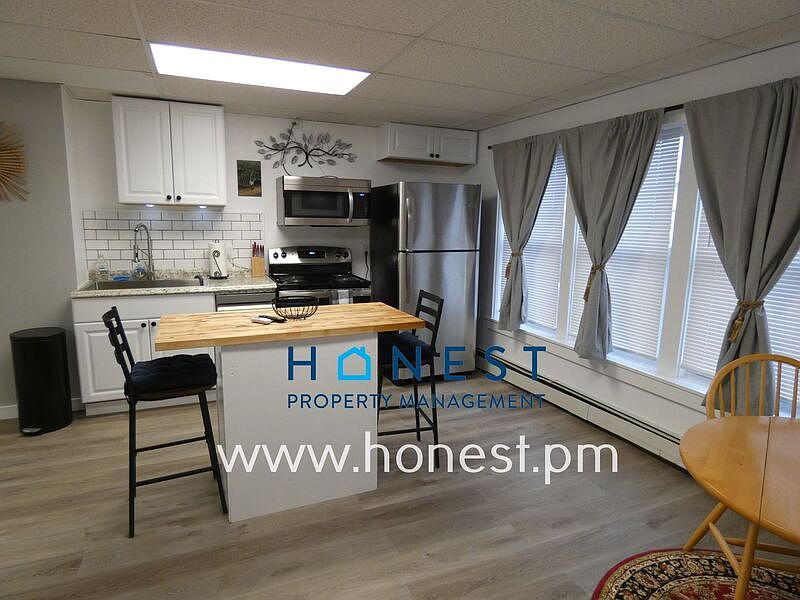 1st image of 508 Water St Suite 4