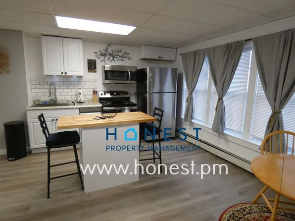 508 Water St Suite 4, Gardiner, ME 04345
