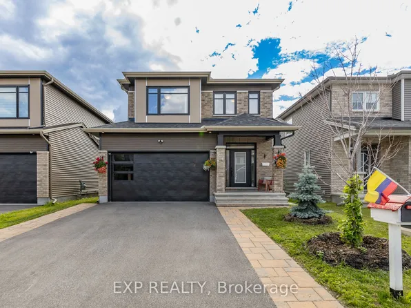 616 Moonflower Cres, Ottawa, ON K1T 0X8