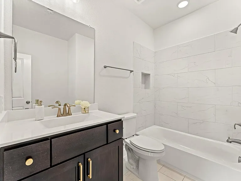 9606 Pink Blossom Ct — Photo 34