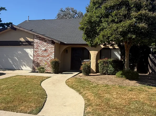 (undisclosed Address), Clovis, CA 93611