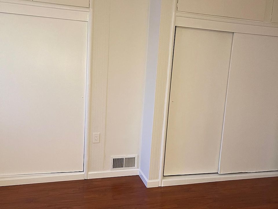 2nd image of 4432 Sargent Ave