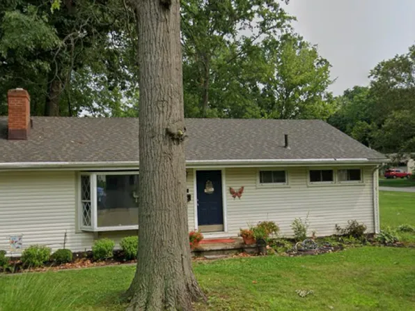 332 Bellaire Rd, Avon Lake, OH 44012