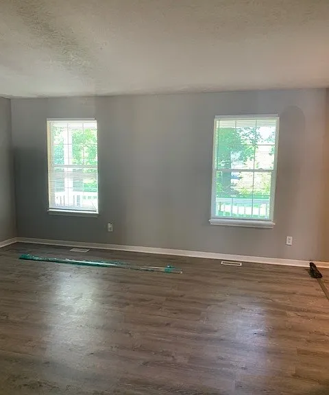 622 Berkley Rd — Photo 3