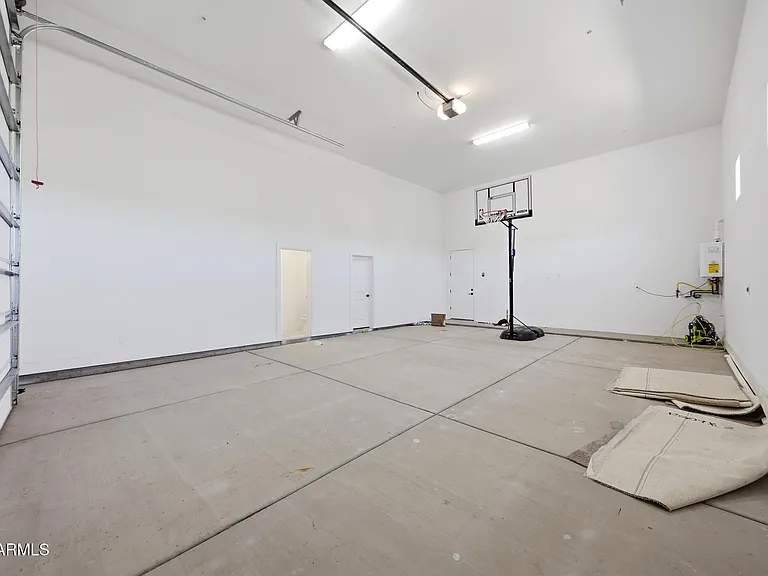 6896 E Lomas Verdes Dr — Photo 61