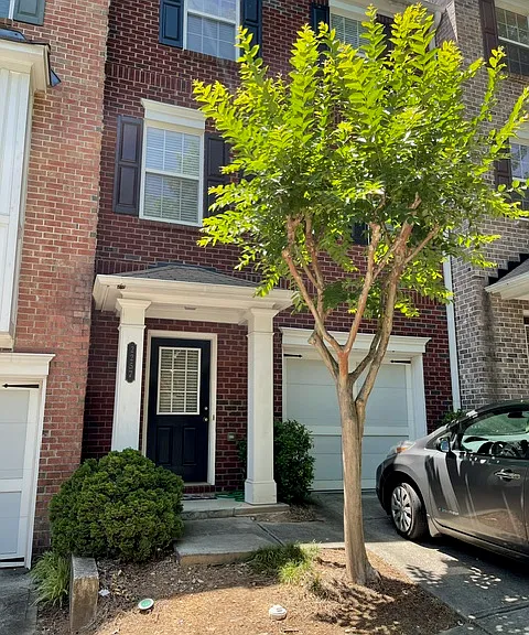 2257 Landing Ridge Dr — Photo 3