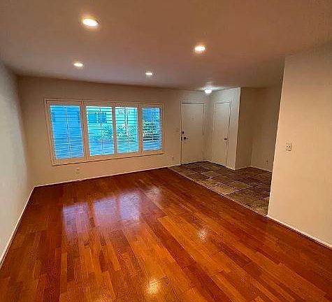 3rd image of 2721 2nd St APT 108