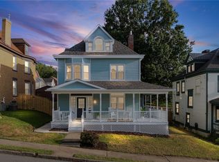 40 Walnut St, Crafton, PA 15205