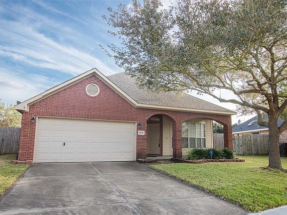 3rd image of 21131 Sun Haven Dr