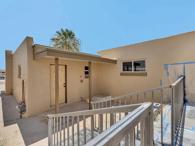 8931 Robert Dr #EL — Photo 38