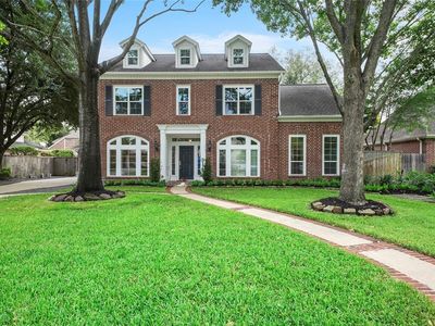 8 Martin Ct, Houston, TX, 77055