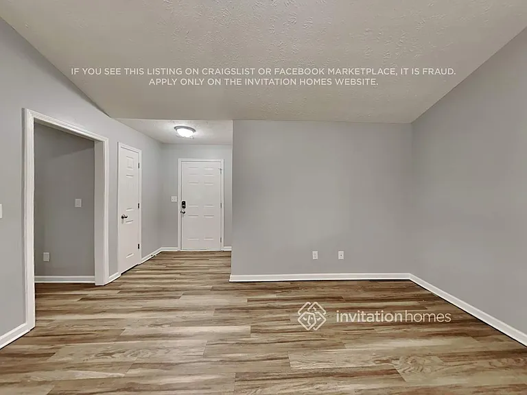 128 Goldleaf Dr — Photo 5