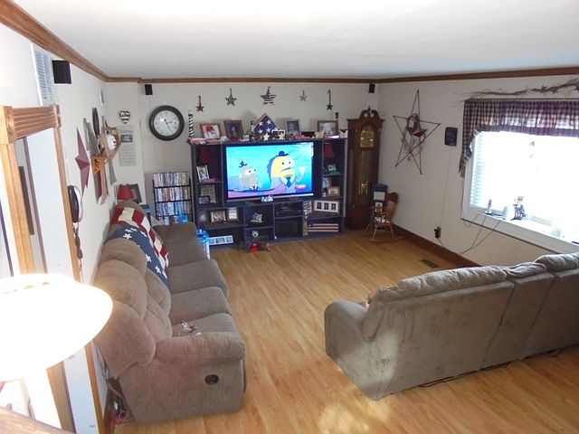 1st image of 1008 McNally St