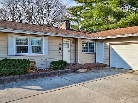 3rd image of 3467 Carol Ann Ln
